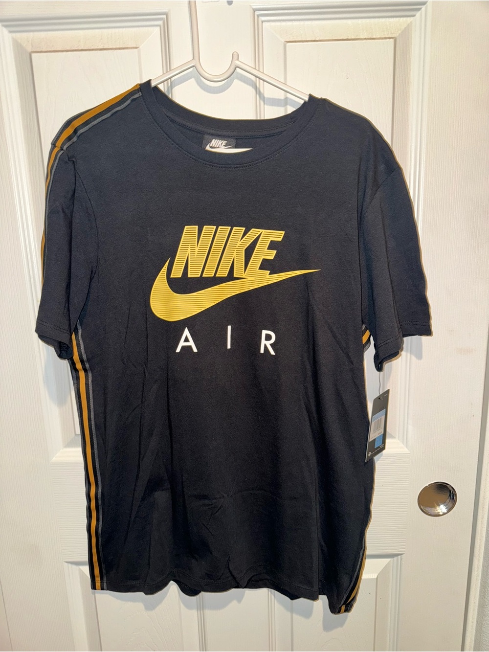 Nike Air Black T‑Shirt with Gold Logo size Medium NWT OVO INSPIRED
